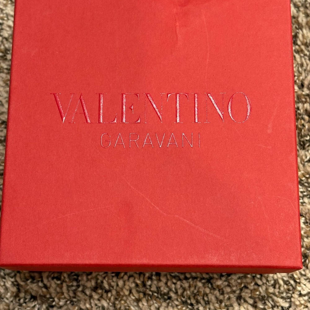 Valentino Garavani Red Empty Box – Designer Packaging for Jewelry or Accessories